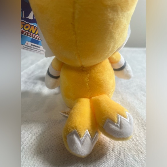 Sonic - 774K021722 - The Hedgehog Tails Plush - 8 in - Picture 2 of 5